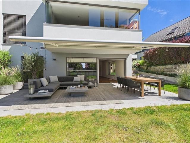 WOW in Eglisau. Terrasse, 100m2 Garten und Privatsphäre hier stimmt so einiges