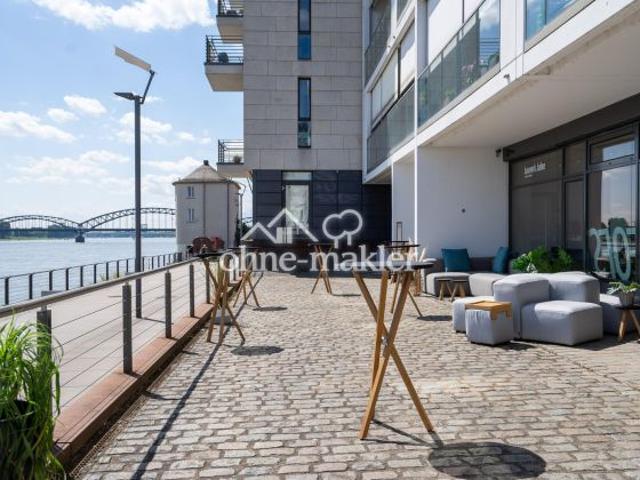 Exklusive Gewerbeeinheit im „Home 4“ Köln Rheinauhafen zu verkaufen – Provisionsfrei