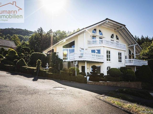 Exklusive Doppelhaushälfte mit Stil & Komfort Ihr neues Zuhause in Toplage