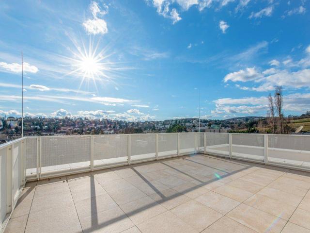 Penthouse OHNE Dachschrägen mit atemberaubender Aussicht | Döblinger Ruhelage inkl. Poolnutzung!