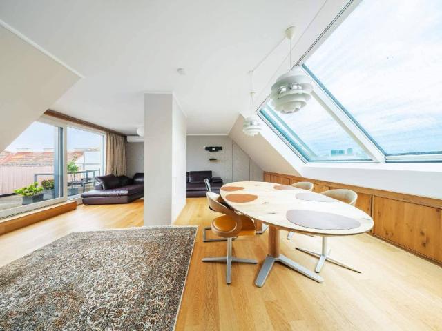 Exklusive Dachgeschoss Maisonette in Top Lage mit großzügiger Terrasse