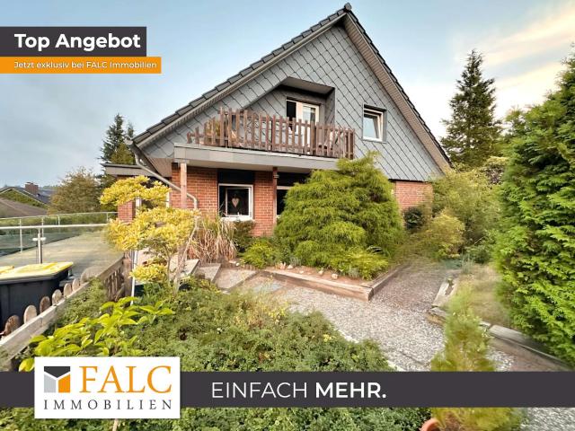Exklusive Dachgeschosswohnung mit großer Terrasse und Weitblick