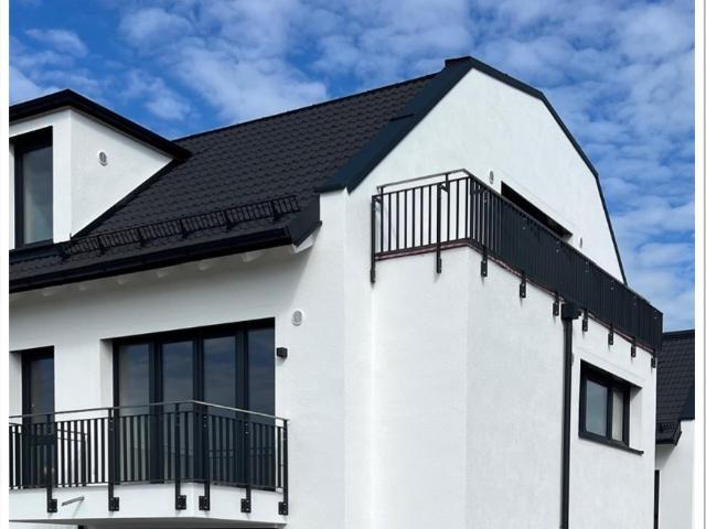 3 Zimmer Dachgeschosswohnung mit Teilmöblierung