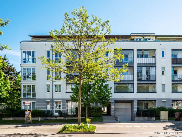 RE/MAX Exklusive Dachterrassen Wohnung mit Charme!
