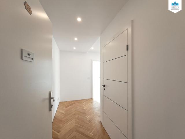 Exklusive DG Maisonettewohnung mit 2 Terrassen – Erstbezug nach umfassender Sanierung / Rosensteingasse