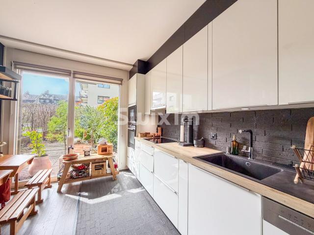Exklusive, HPE Wohnung im Erdgeschoss mit Zugang zum Garten – Casatax