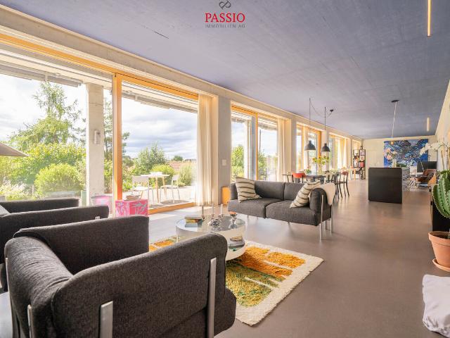 Exklusive Loft Wohnung mit grosser Terrasse und Weitblick