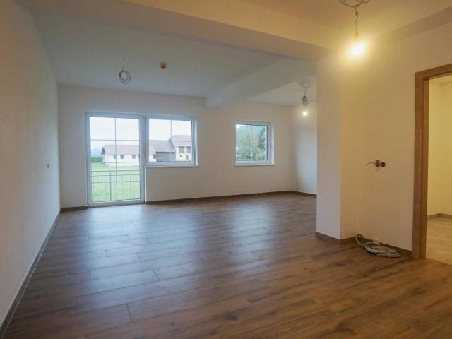 Exklusive, lichtdurchflutete,barrierefreie 3 Zimmer Wohnung mit südseitiger XXL Terrasse