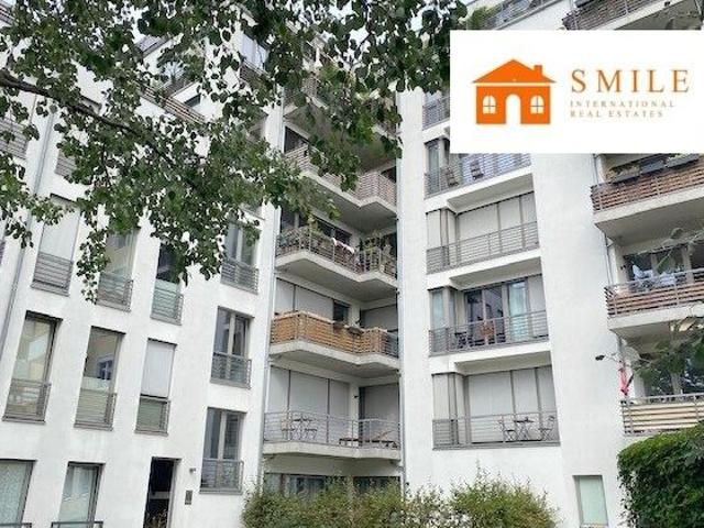 Exklusive Maisonette mit Terrasse und Garage, Nähe Mauerpark