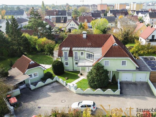 Exklusive Stadtvilla mit vielfältigen Möglichkeiten Wohnen und Arbeiten im Zweifamilienhaus nähe KH Wels zu verkaufen!