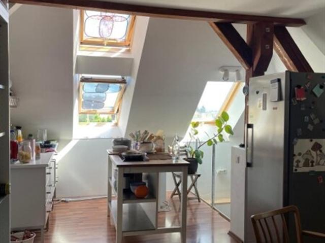 Exklusive Stadtwohnung mit großzügiger Fläche, 5 Zimmer und hochwertiger Ausstattung Perfekt für Familien!