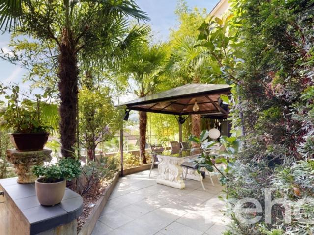 Exklusive Stadtwohnung mit mediterraner Gartenterrasse