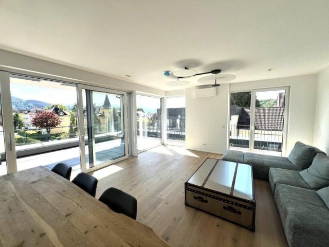 Exklusive Penthouse Terrassenwohnung Pörtschach Zentrum inkl. 2 Tiefgaragenplätzen, Seezugang und Bootsboje