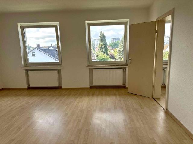 Exklusive renovierte 1 Zimmerwohnung nahe Zentrum