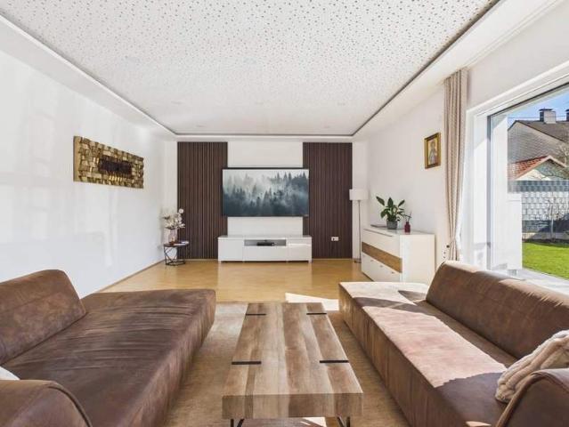 „Exklusive Residenz – Wohnen auf einem neuen Niveau“