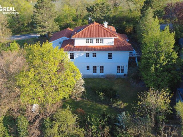 Exklusive Villa in den Weinbergen traumhafter Ausblick