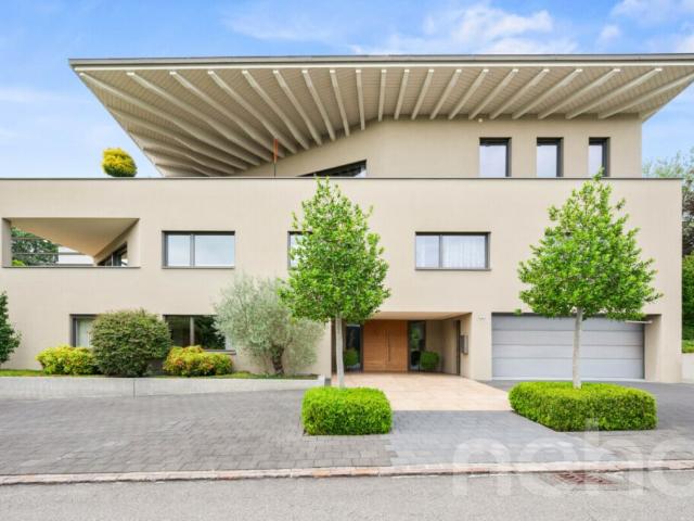 Exklusive Villa mit Wellnessbereich und Panorama Aussicht