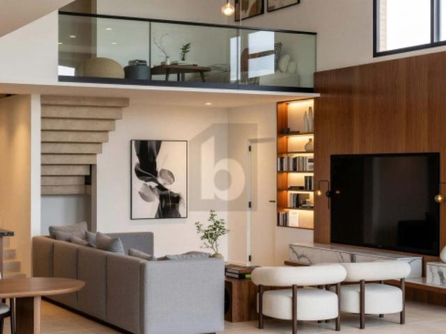 EXKLUSIVER NEUBAU MIT CHARME