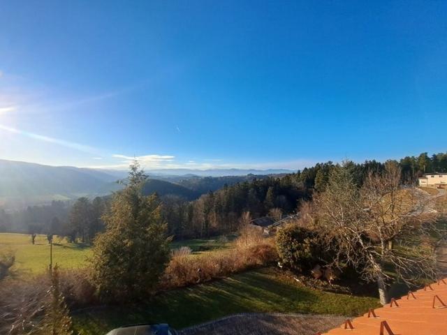 Exklusiver Landsitz in herrlicher Aussichtslage