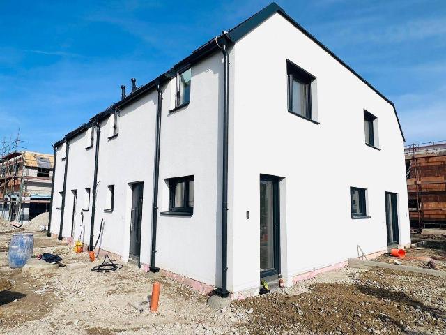 EXKLUSIVER WOHNTRAUM + DOPPELHAUSHÄLFTE in Guntramsdorf