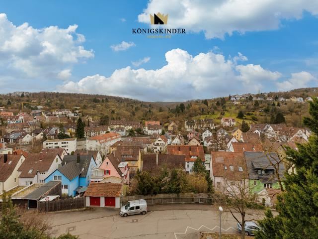 Exklusives Mehrfamilienhaus in traumhafter Aussichtslage in Hedelfingen mit einem Bauerwartungsland Grundstück