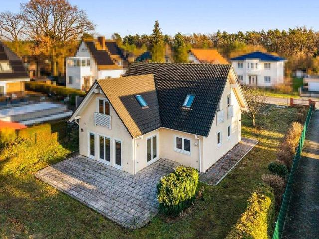 Exklusives Architekten Einfamilienhaus mit Top Ausstattung vor den Toren Berlins