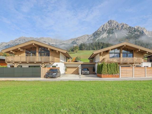 Exklusives Chalet mit Pool unmittelbar am Golfplatz
