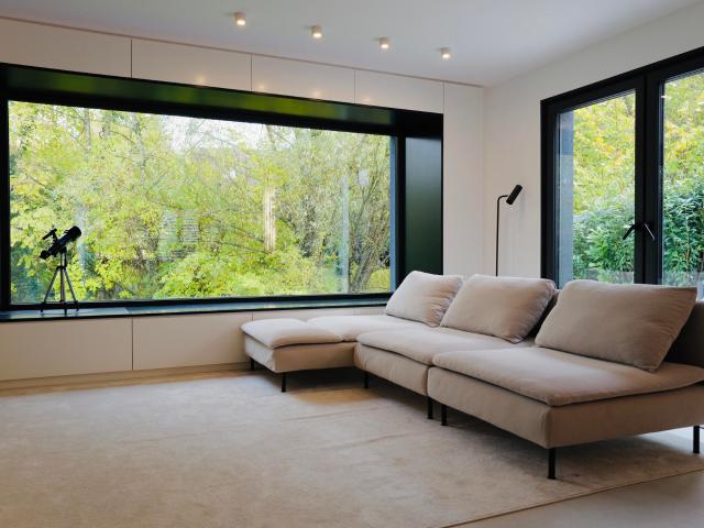 Exklusives Design Traumhaus in direkter Würmlage