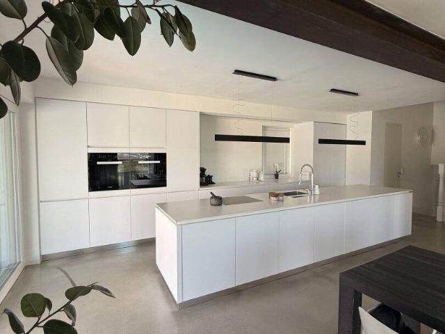 Exklusives Designhaus mit Fern & Seeblick über den Pleschinger See – inklusiver Einlegerwohnung!