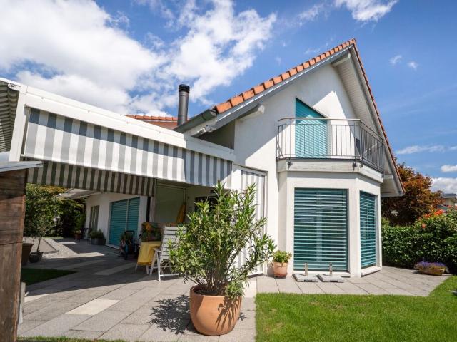 Exklusives Einfamilienhaus an ruhiger Lage