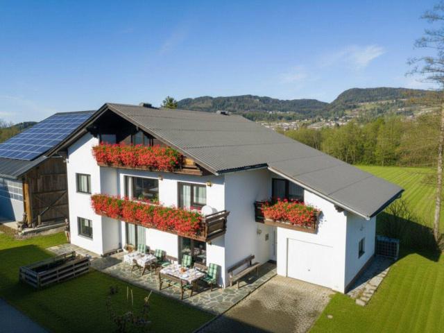Exklusives Einfamilienhaus mit Nebengebäuden & Entwicklungspotenzial im Rosental – Wohnen, Arbeiten & Investieren mit Blick auf die Karawanken