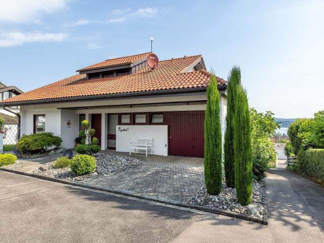 Exklusives Einfamilienhaus mit Panorama Bodenseeblick Werkstatt und Garage inklusive!