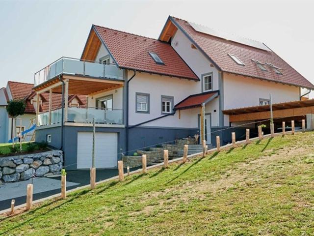 Exklusives Gästehaus mit Weinberg & Wald – Neubau 2020 – ein seltenes Angebot für Investoren & Genießer in der Region Klapping