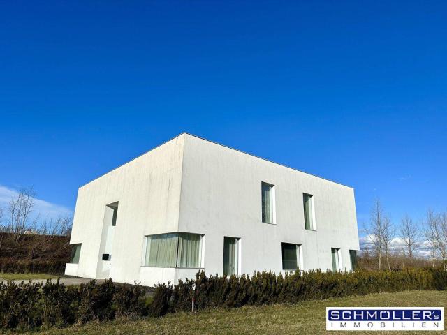 Exklusives Haus in Schleißheim Luxuriöses Wohnen mit Pool und Top Ausstattung!