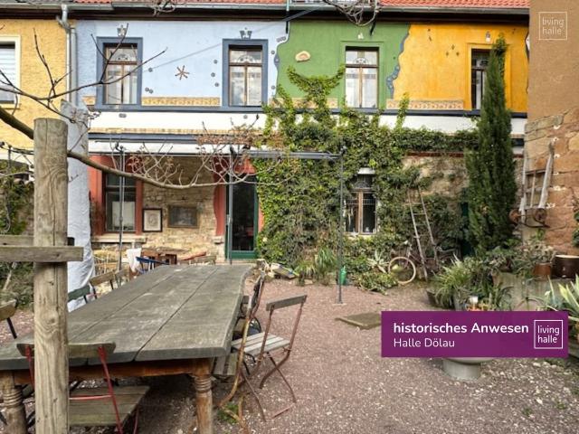Exklusives Herrenhaus in Halle Dölau: 400 m² Wohnfläche, 150 m² Nutzfläche in Top Wohnlage!
