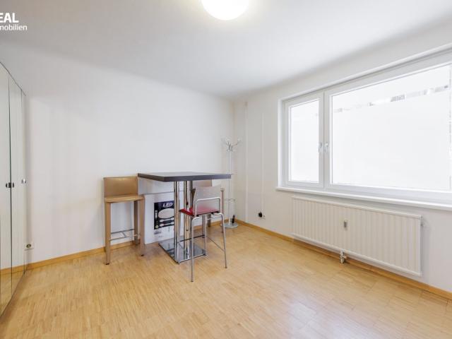 Exklusives Immobilienangebot: Praxis, Büro oder stilvolles Wohnen