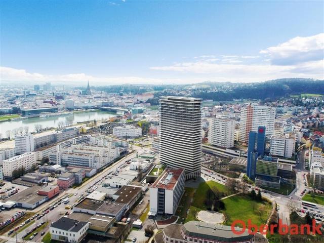 Exklusives Penthouse im Bruckner Tower über den Dächern von Linz