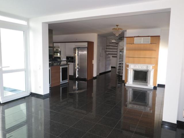 Exklusives Penthouse mit 240 m² in bester Lage