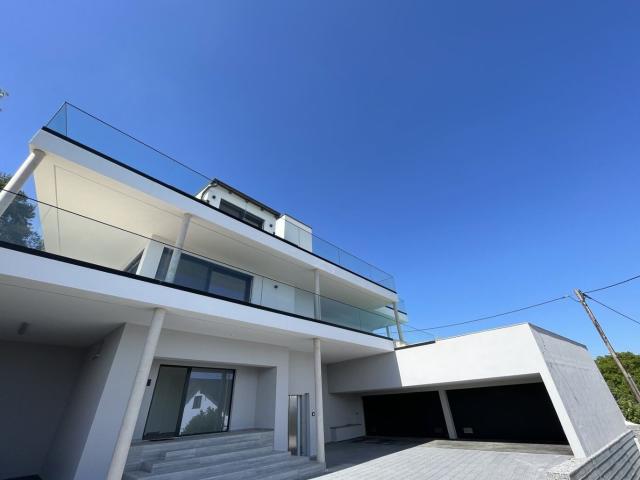 Exklusives, Schlüsselfertiges Penthouse Nahe Linz