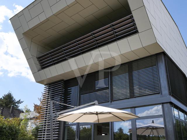 Exklusives Traumhaus mit hochwertiger Ausstattung in Top Lage zu vermieten