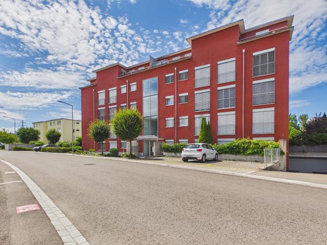 Exklusives Wohnung in bester Mikrolage nur 30 Min. nach Zürich HB