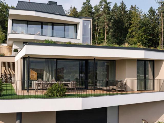 Exklusives Wohnen am Kreuzbergl – Villen St. Martin mit einzigartigem Panoramablick