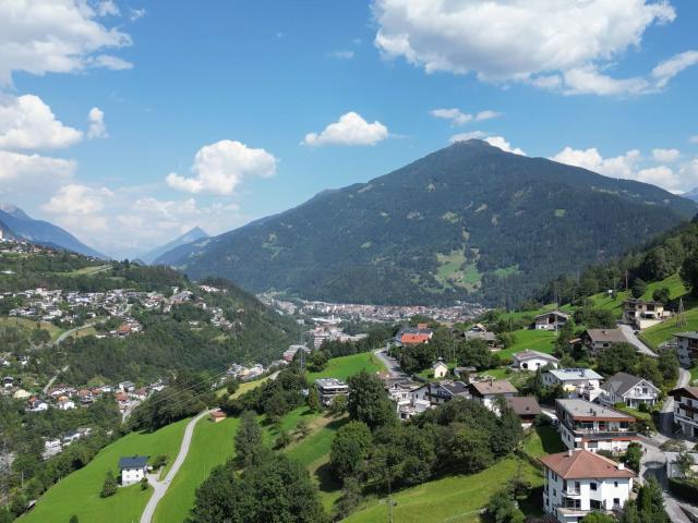 Exklusives Wohnen mit einzigartigem Panoramablick: Moderne Doppelhaushälfte nach Ihren Wünschen!