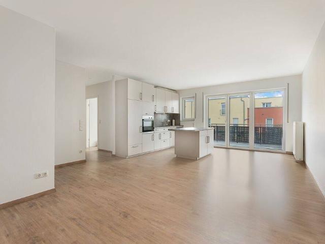 Exklusives Wohnen mit Weitblick Stilvolle Vier Zimmer Wohnung in bester Lage von Hattersheim