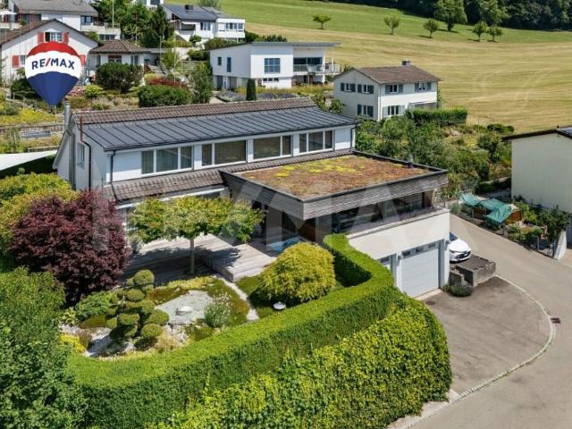 Exklusives Wohnen mit Wellness Oase und Säntis Panorama