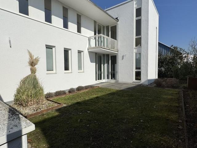 Exklusives Wohnen oder Arbeiten in Bestlage von St. Magdalena Zweifamilienhaus Kanzlei Praxis