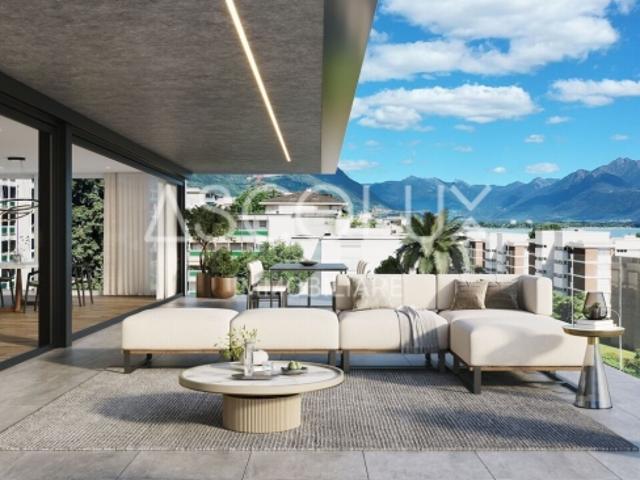 Exklusives 5.5 Zimmer Penthouse mit Aussicht in privilegierter Lage | Attico di prestigio di 5.5 locali con vista in posizione esclusiva