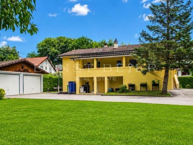 EXKLUSIVITÄT Geräumiges Einfamilienhaus mit Garten, Terrassen in Founex