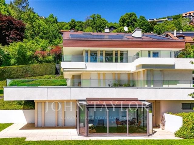 EXKLUSIVITÄT! Großzügige Villa mit spektakulärem Panoramablick