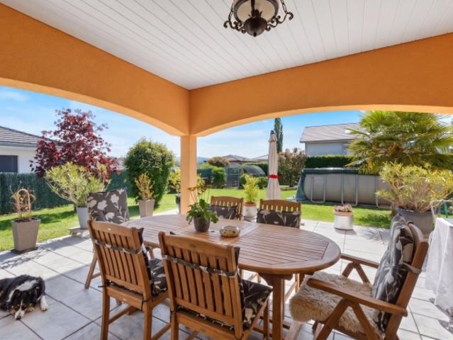 Exlusivité Maison familiale avec grand terrain,lumière exceptionnelle et un porentiel d'agrandissement